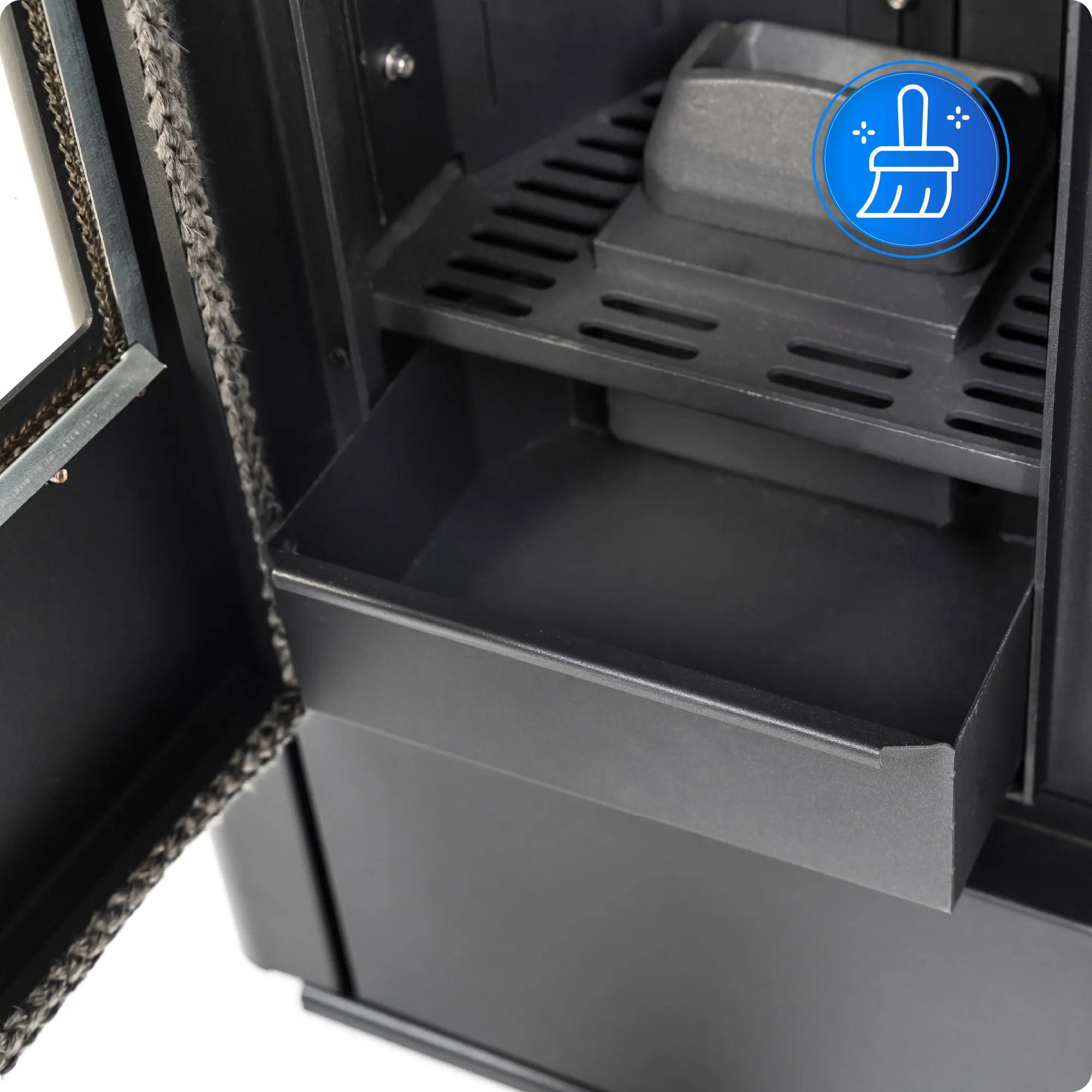 Atitiktis reikalavimams – THUNDER (dubliuotas)