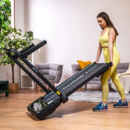 THUNDER IMPACT-BLACK elektrinis bėgimo takelis