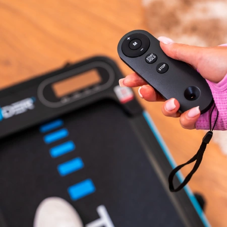 THUNDER KINDI-BLACK elektrinis bėgimo takelis