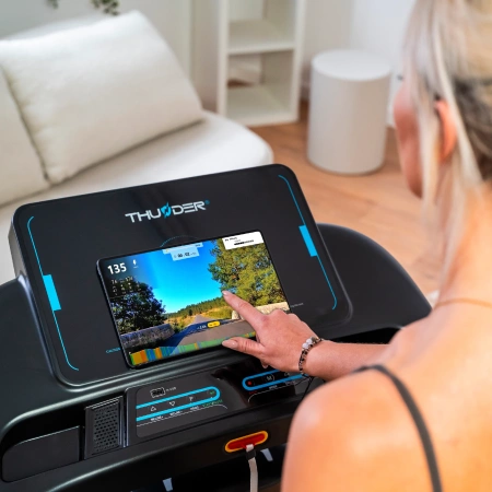 THUNDER ELITE-DS-BLACK elektrinis bėgimo takelis