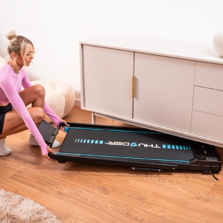 THUNDER VIVA-BLACK elektrinis bėgimo takelis