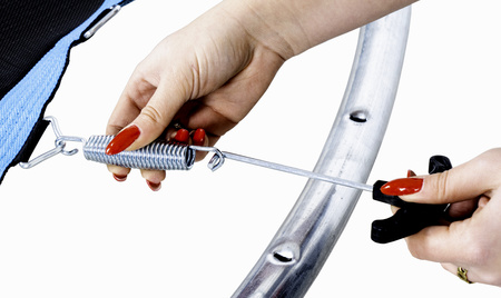 Spyruoklės įtempimo raktas