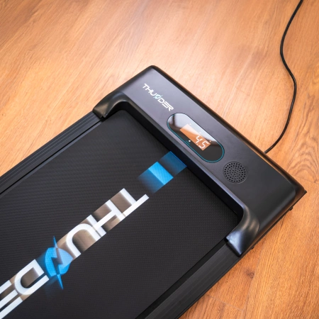 THUNDER IDEA-BLACK elektrinis bėgimo takelis